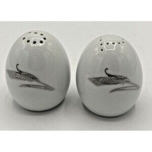 Fukagawa Arita 931 Porcelain Salt And Pepper Shakers Japan Wheat Pattern
